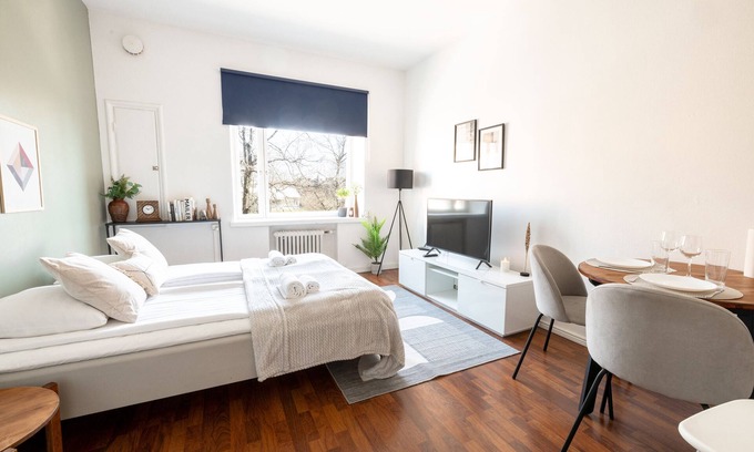 Ullanlinna Apartamento | 2ndhomes Cozy Apartment with Park View