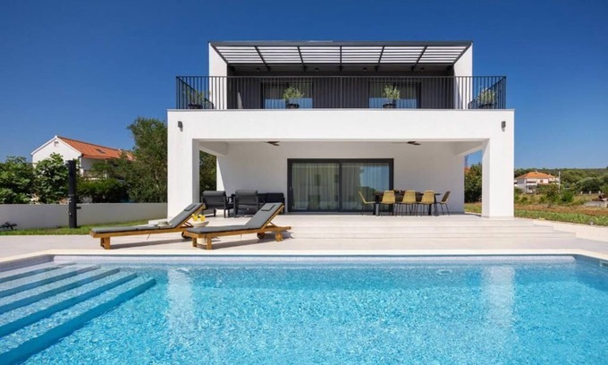 Sukosan Villa | 2Olives house