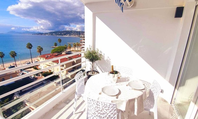 Juan-les-Pins Apartamento | 2P Luxe Neuf Dernier Étage Front mer Juan les Pins Classé 4 Étoiles