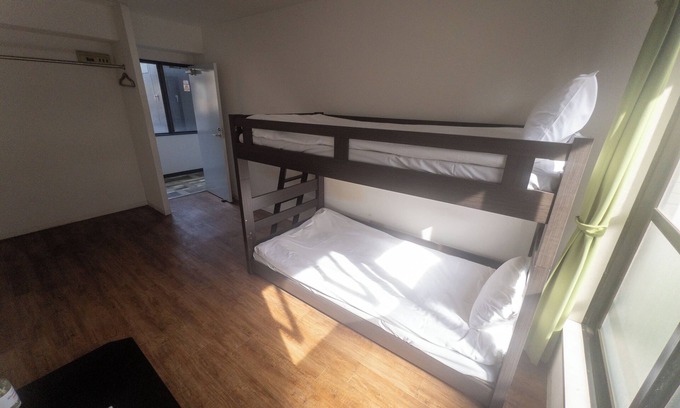 Midori Ward Apartamento | 2ppl/34room /1h by train to DisneyLand/Free WiFi(STD2-13)