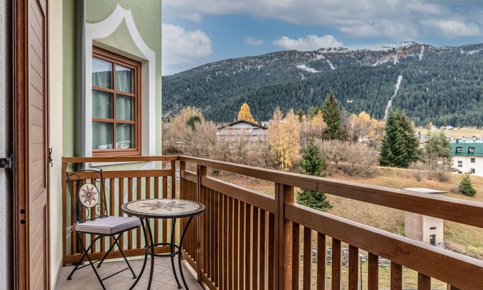 Andalo Apartamento | 2R-Apt Bucaneve at the 2nd floor w/v iew; ski room, parking, wi-fi