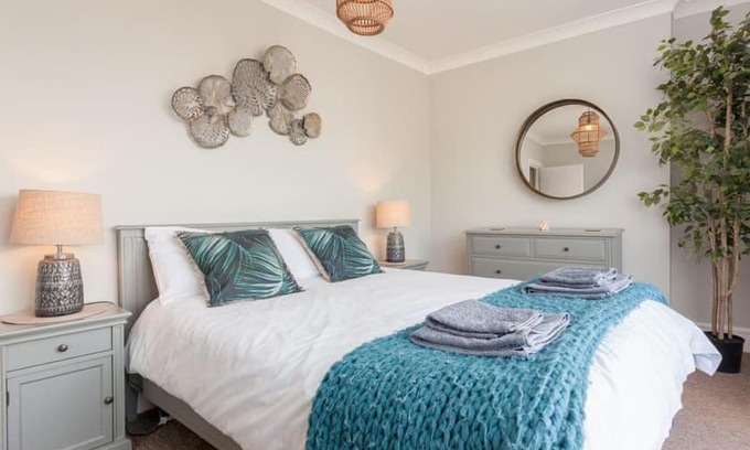 Hele Apartamento | 2TheVilla - Great views, 3 bedrooms, parking, central location