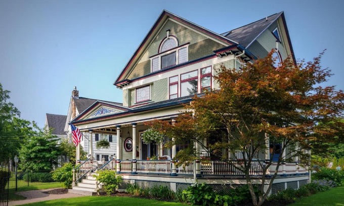 Skaneateles Cama Y Desayuno | 2W Lake
