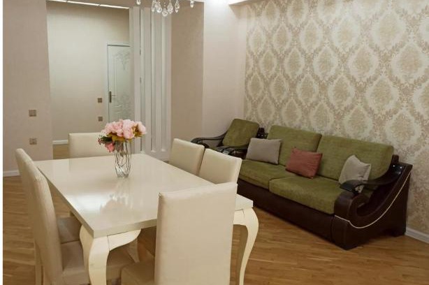 Baku Apartamento | 3 комнатная VIP квартира возле метро