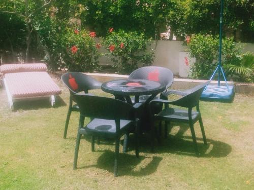 Marina El Alamein Chalet De Esquí | 3 غرف و صاله جرين بيتش الساحل الشمالي للعائلات فقط