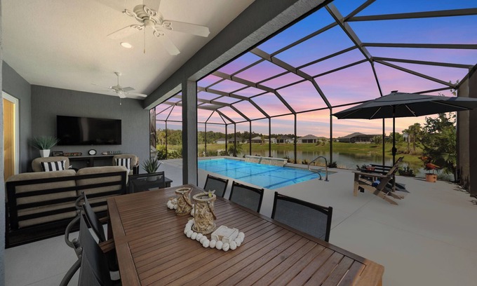 Okahumpka Casa | 3/2 Premier POOL Home w/ GOLF CART in The Village of Lake Denham
