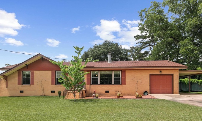 Dothan Casa | 3/2 Southern Charm