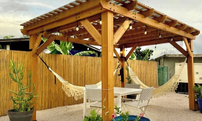 Miradero Apartamento | 3.3 Share with 3 at Boho Casona, near restaurants