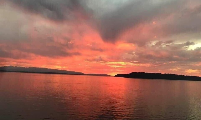 Harbour Pointe Apartamento | Waterfront Haven en Country Lane, cerca de Seattle, tiendas, restaurantes