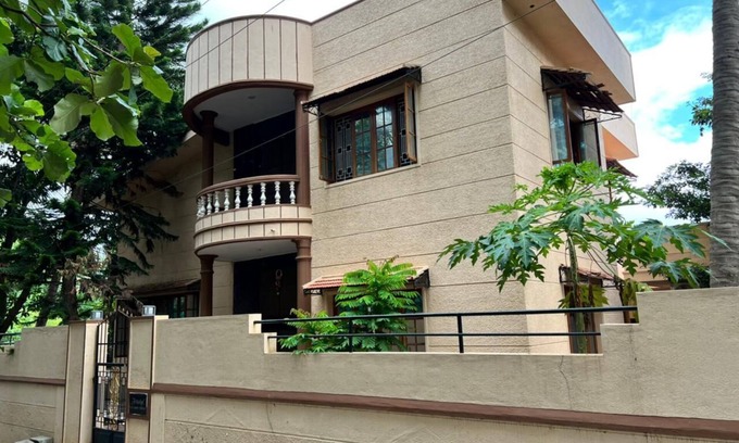 Bengaluru Casa | 3 AC -bedroom luxurious bungalow in Byrathi with fitness equipments &WiFi