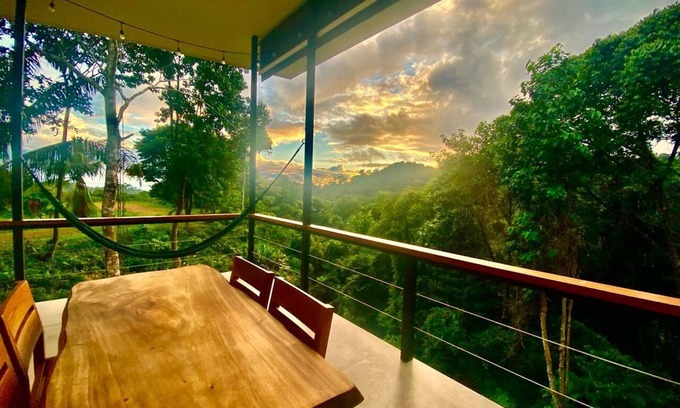 Dominicalito Casa | 3-bdrm house in Dominicalito, walking distance waterfalls, the beach, yoga, cafe