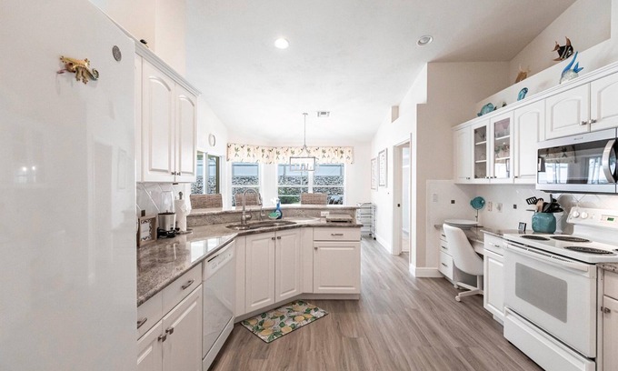 Marco Island Casa | 3 BDRM Island Retreat w/ Private Pool
