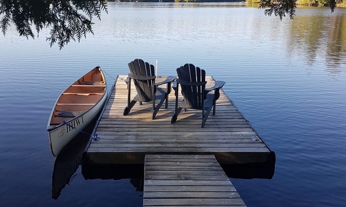 Gooderham Cabaña | 3- dormitorio Registro de Lakeside Cottage - Lago Gooderham, Haliburton
