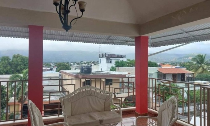 Santiago de los Caballeros Apartamento | 3-bedroom apartment in fantastic Santiago de los Caballeros with WiFi, AC