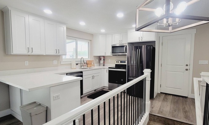 South Jordan Casa | 3 Bed 2 Bath Accessible Home in heart of SLC
