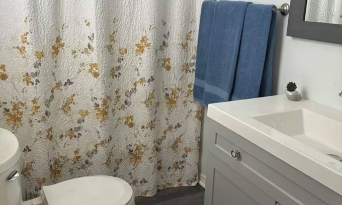Stillwater Casa | 3 bed, 2 bath house, with off street parking within walking distance to OSU!
