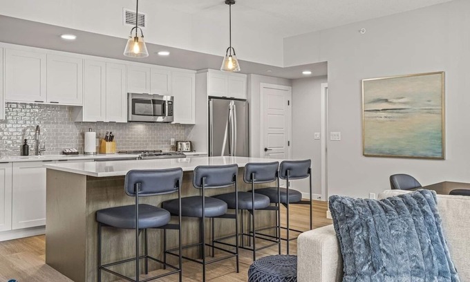 Dead Man's Flats Condominio | 3 Bed/2 Bath Sparrowhawk Resort-Top Floor-Sleeps 8
