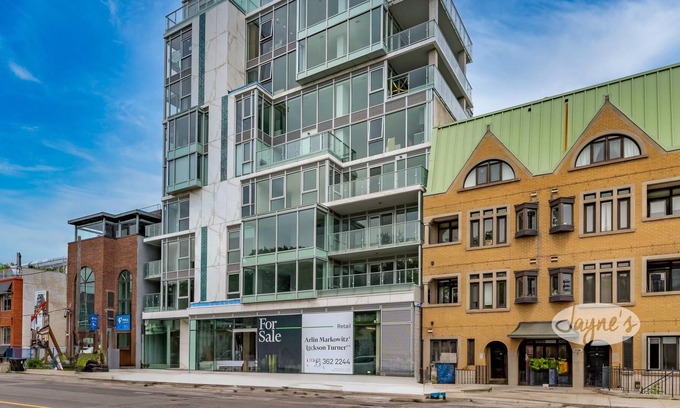 Midtown Toronto Condominio | 3 bed 3 bath Condo, Central Toronto