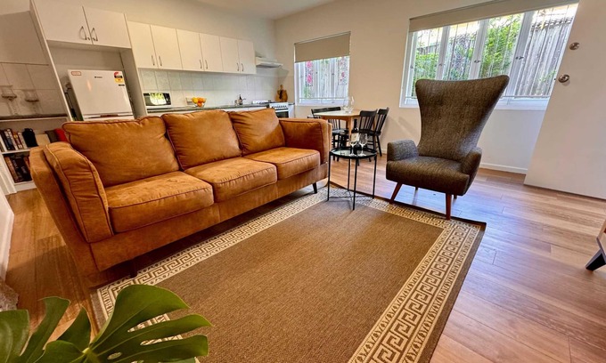 Woolloongabba Apartamento | 3 Bed Budget Brisbane Gem With Parking Near Gabba