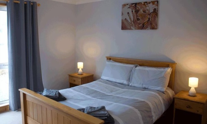 Damnaglaur Casa | 3 Bed Bungalow - Sleeps 6 - Pet Friendly - Parking