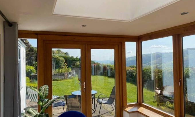 Pennant Melangell Casa | 3-Bed Cottage Near Lake Vyrnwy, Garden & PetsOk