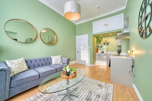 Glasgow Apartamento | 3-Bed Flat Free Parking 10 Mins to City Centre