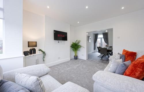 Wigan Apartamento | 3 Bed House, Free Parking, Garden