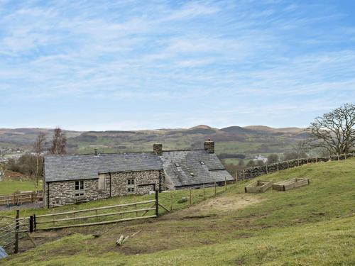 Bala Casa | 3 Bed in Bala 91365