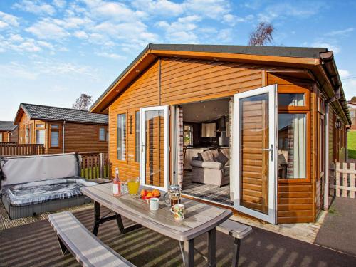 Banchory Casa | 3 Bed in Banchory 94062