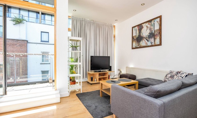 North Wall Apartamento | 3 Bed in Dublin city centre 10min to Spire