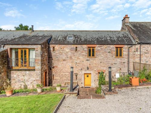 Colby Casa | 3 Bed in Eden Valley 93200
