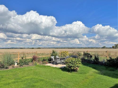 St Mary's Bay Casa | 3 Bed in St Marys Bay 86012