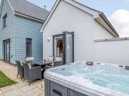 Westleigh Casa | 3 Bed in Westward Ho 52930