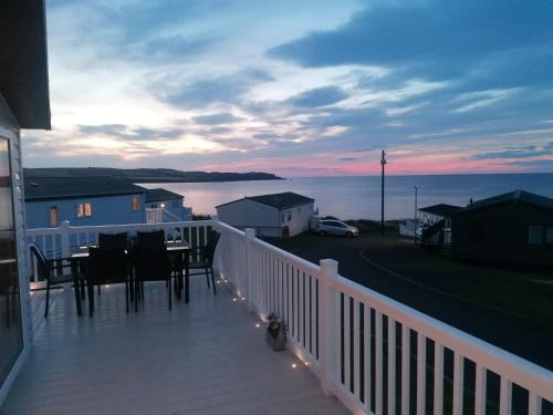 Eyemouth Casa | 3-Bed Lodge with SeaView-Fireplace-Garden-FreeP