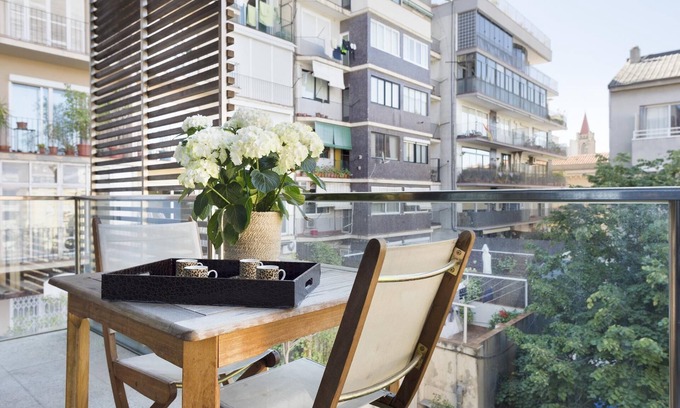 Sant Gervasi Apartamento | 3 hab Terraza privada 6 pax en el centro de Barcelona WiFi Gratis
