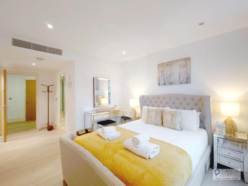 St. Mary's Park Apartamento | 3 Bed Serviced Apartment in Battersea - River views