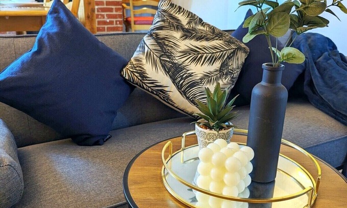 Wickham St Paul Apartamento | 3-bed | Sleeps 5 | 2 Bath | Parking | Contractor