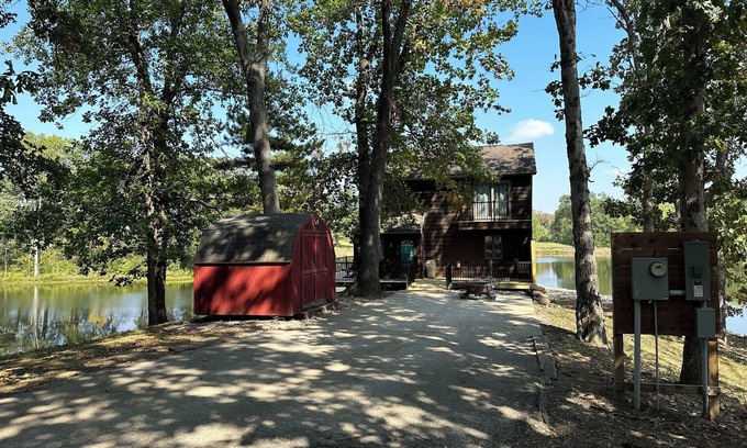 Dorsey Casa | 3 bedroom 2 bath sleeps 6 comfortably with the option of 8 on a dual twin daybed