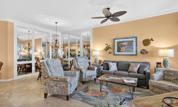 Tropical Cove Condominio | 3 bedroom/2 bathroom at Lexington Country Club