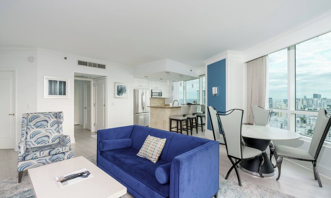 Mid Beach Apartamento | 3 dormitorios / 5 baños en el FOUNTAINEBLEAU HOTEL