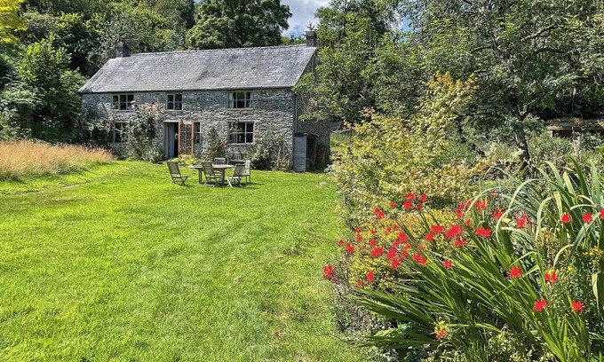 Llandrindod Wells Cabaña | Alojamiento de 3 habitaciones en Hundred House, Llandrindod Wells