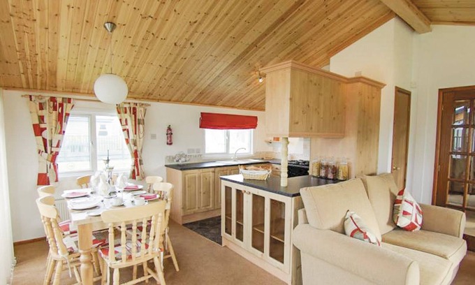 Burnham-on-Sea Cabina | 3 bedroom accommodation in Burnham-on-Sea