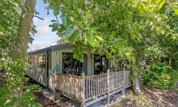 Thistley Green Cabina | 3 bedroom accommodation in Chippenham, Nr Newmarket