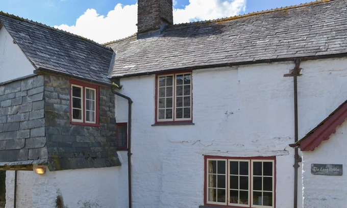 Brazzacott Cabaña | 3 bedroom accommodation in Yeolmbridge, near Launceston