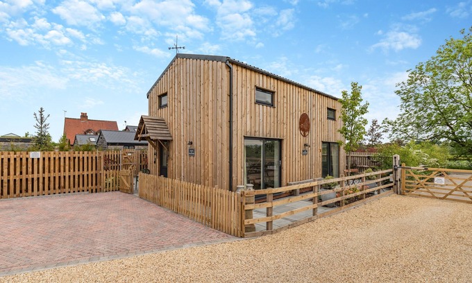 Derbyshire Cabaña | Alojamiento de 3 habitaciones en Church Broughton, near Derby