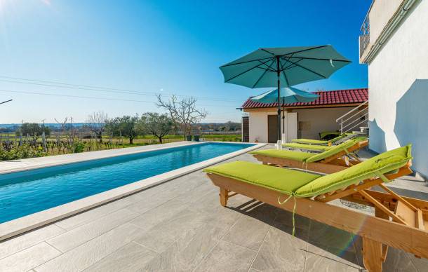 Galovac Casa | 100 m² Casa ∙ 3 habitaciones ∙ 7 personas