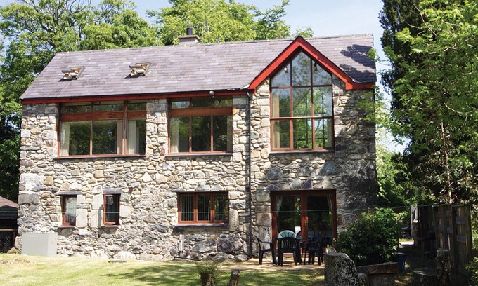 Llanrug Cabaña | Alojamiento de 3 habitaciones en Llanrug, cerca de Caernarfon.