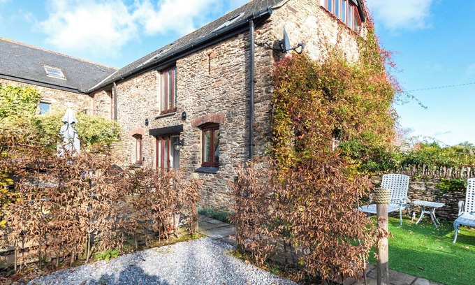 Stoke Fleming Cabaña | 3 bedroom accommodation in Stoke Fleming, near Dartmouth