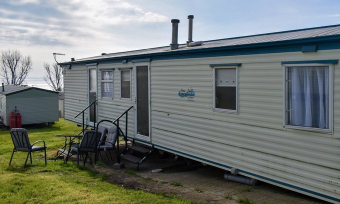 Sheerness Cabaña | 3 bedroom accommodation in Sheerness