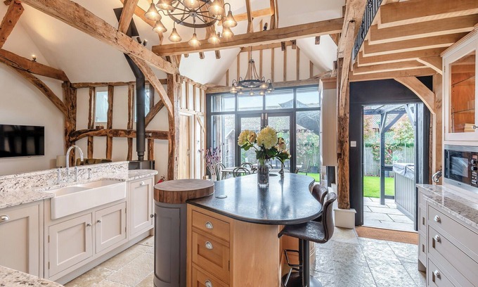 Tea Green Cabaña | 3 bedroom accommodation in Kimpton, near Hitchin